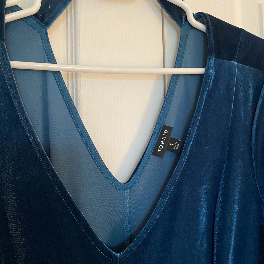 Velvet royal blue torrid dress - Picture 3 of 3